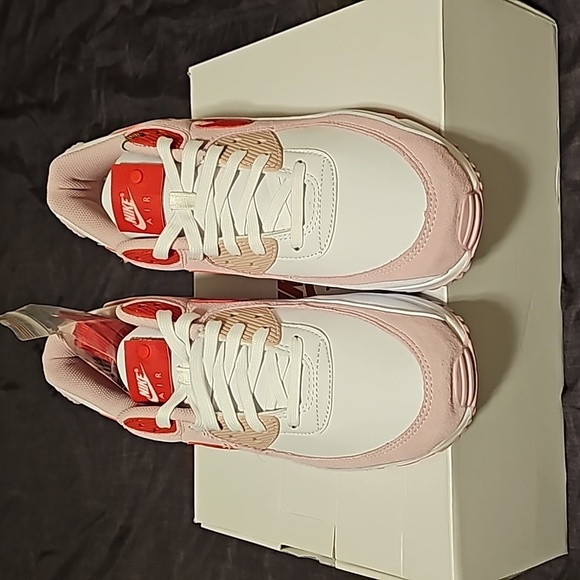 Nike Air Max 90 Valentines Day “Love Letter” Womens - SZ 11.5, ☆Men's size 10☆ - Picture 3 of 4